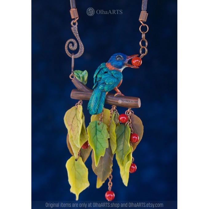 Kingfisher, a necklace with a blue bird