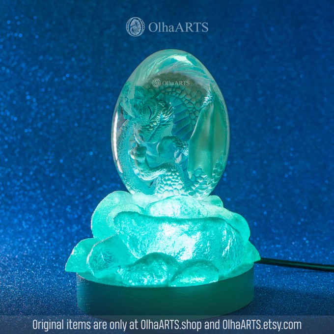 Ice Dragon Egg. VIP Gift Set with an ice baby dragon in epoxy resin egg