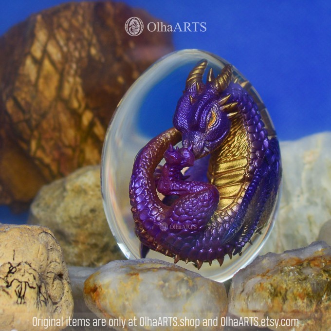 Purple-gold Spiral-horned Dragon Egg. VIP Gift Set with a spiral-horned baby dragon in epoxy resin egg