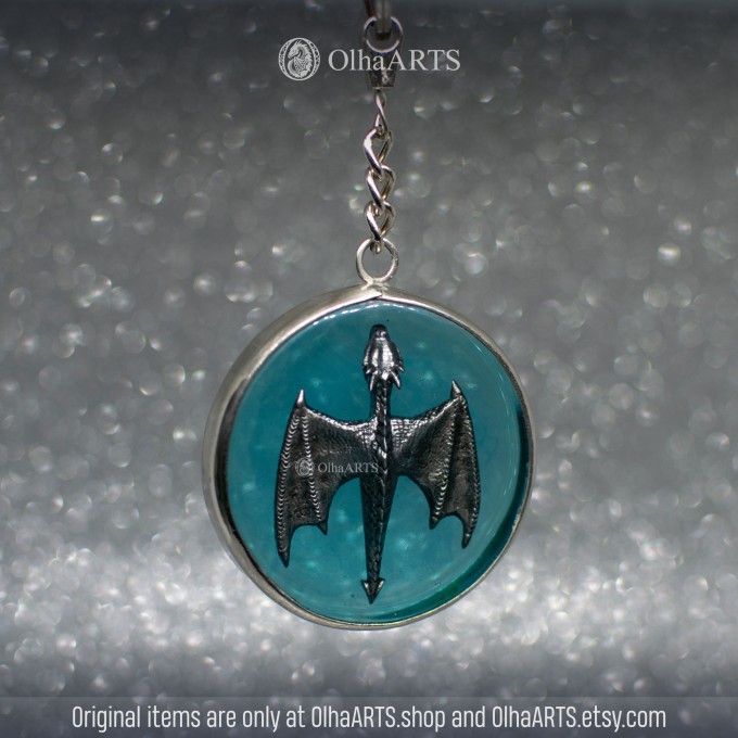 Fantasy Melchior Keychain with a Silver Flying Dragon