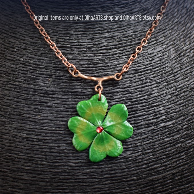 Four-leaf clover, St. Patrick's Day pendant made of polymer clay and a copper chain