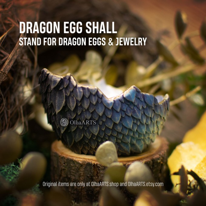 Dragon Egg Shall holder for dragon eggs or jewelry