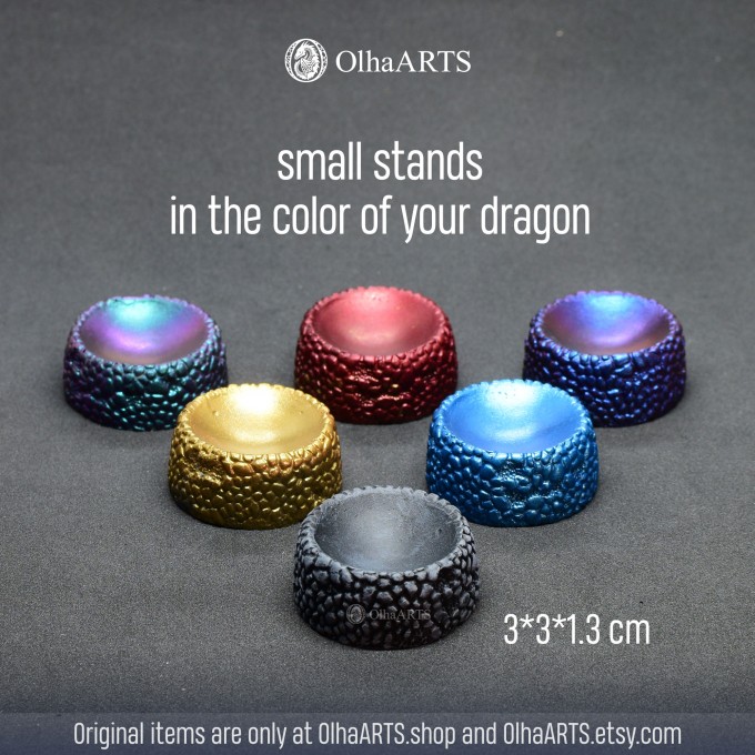 Blue Spiral-horned Dragon Egg. VIP Gift Set with a spiral-horned baby dragon in epoxy resin egg